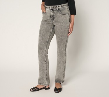 Women with Control Contour Curves Regular Black Wash Jeans