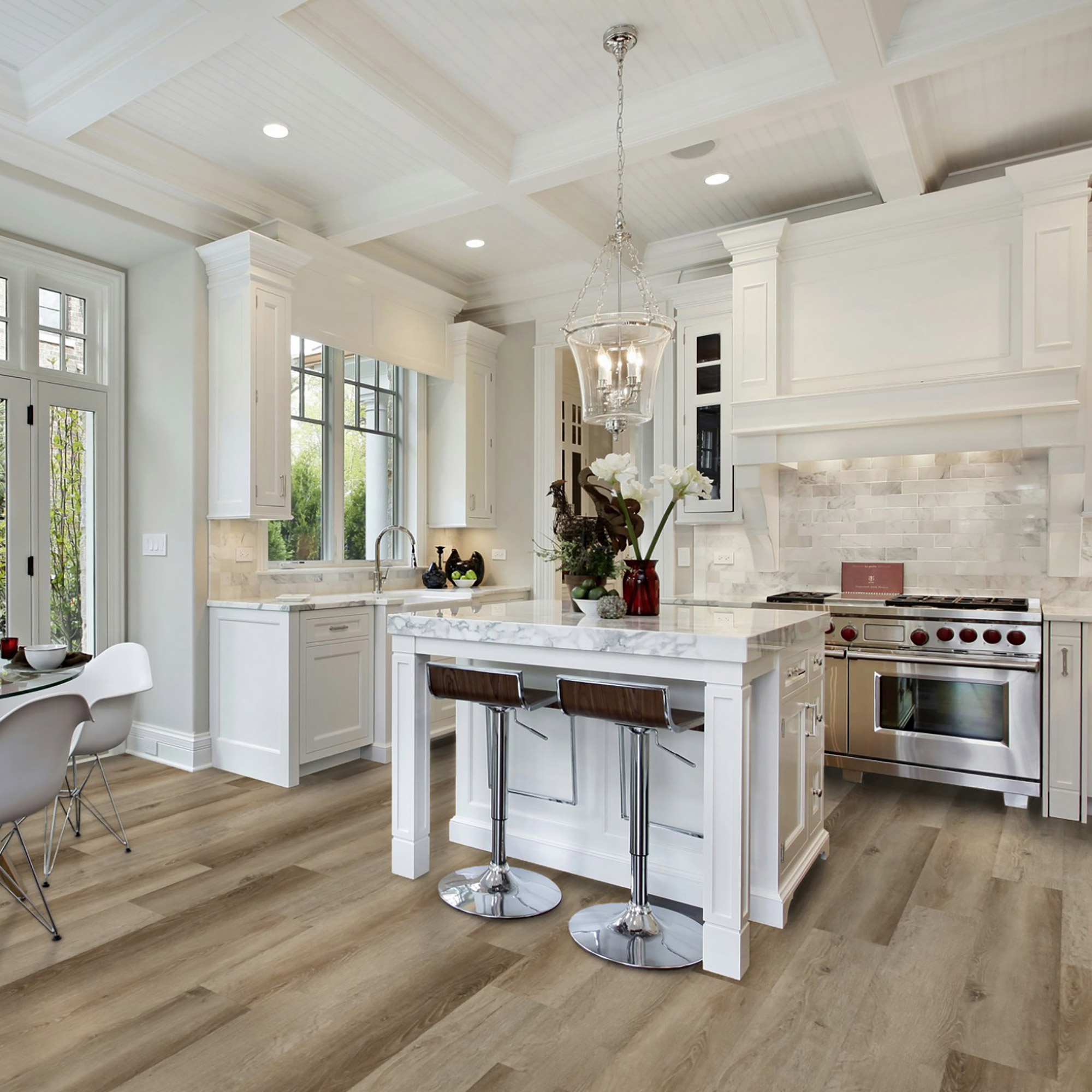 United Weavers Flooring St. Augustine 9-inch x 60-inch Waterproof Luxury Vinyl Plank, 7.5mm Thick with 22 Mil Wear Layer, 22.39 sq.ft./ctn