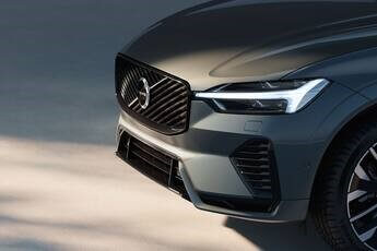 Refreshed Volvo XC60 exterior