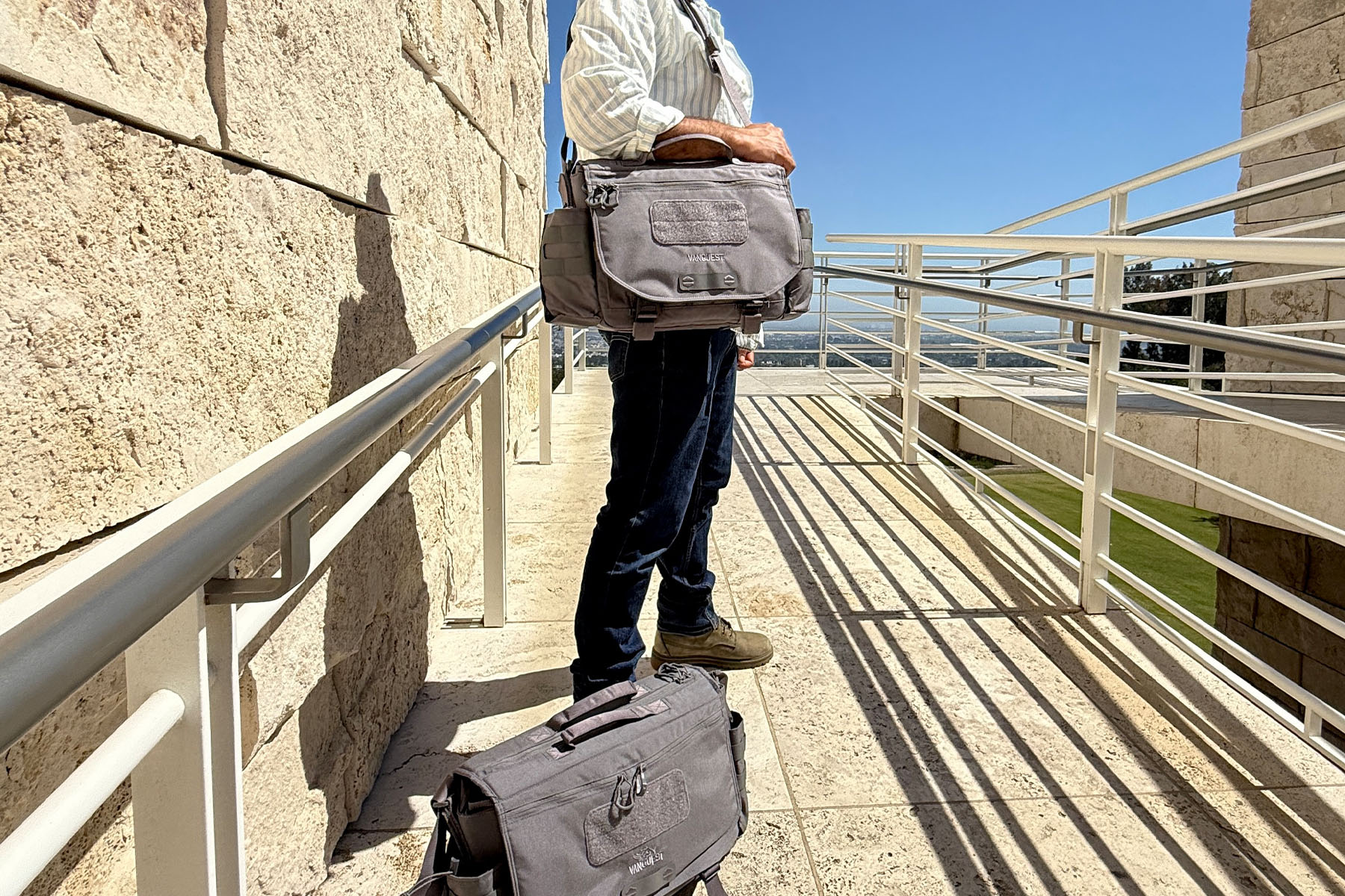 Gen-5 ENVOY-17 and ENVOY-13 messenger bags