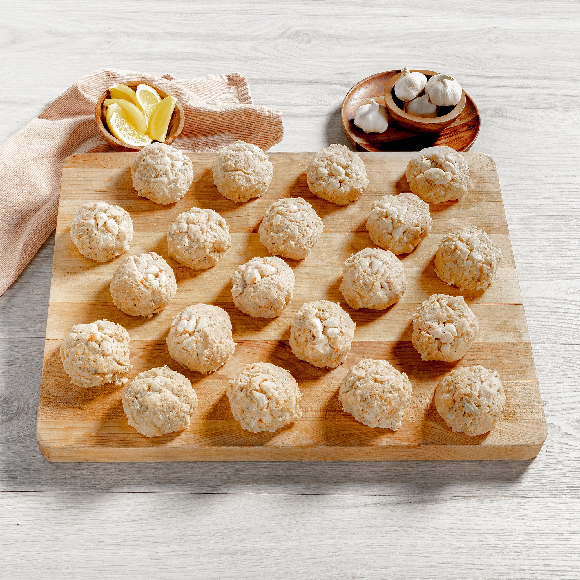 Rastelli's Jumbo Lump Crab Cakes (20/4 oz Per Crab Cake), 20 Total Count, 5 lbs Total