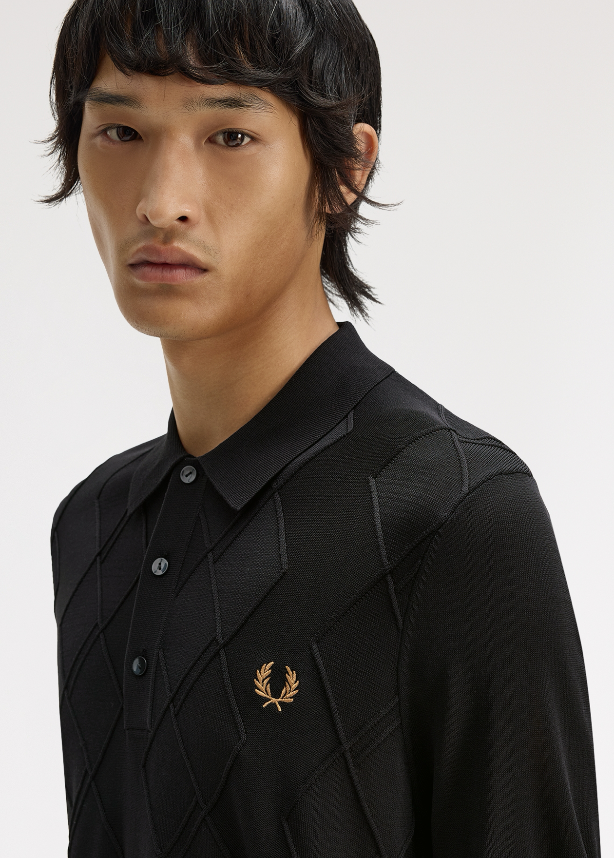 Black diamond cable knitted short sleeved polo shirt