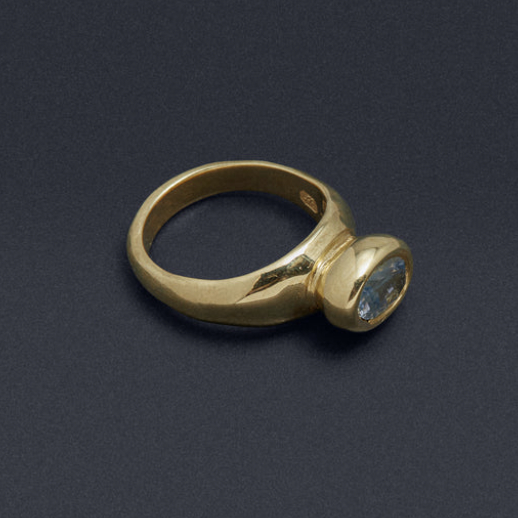 signet ring