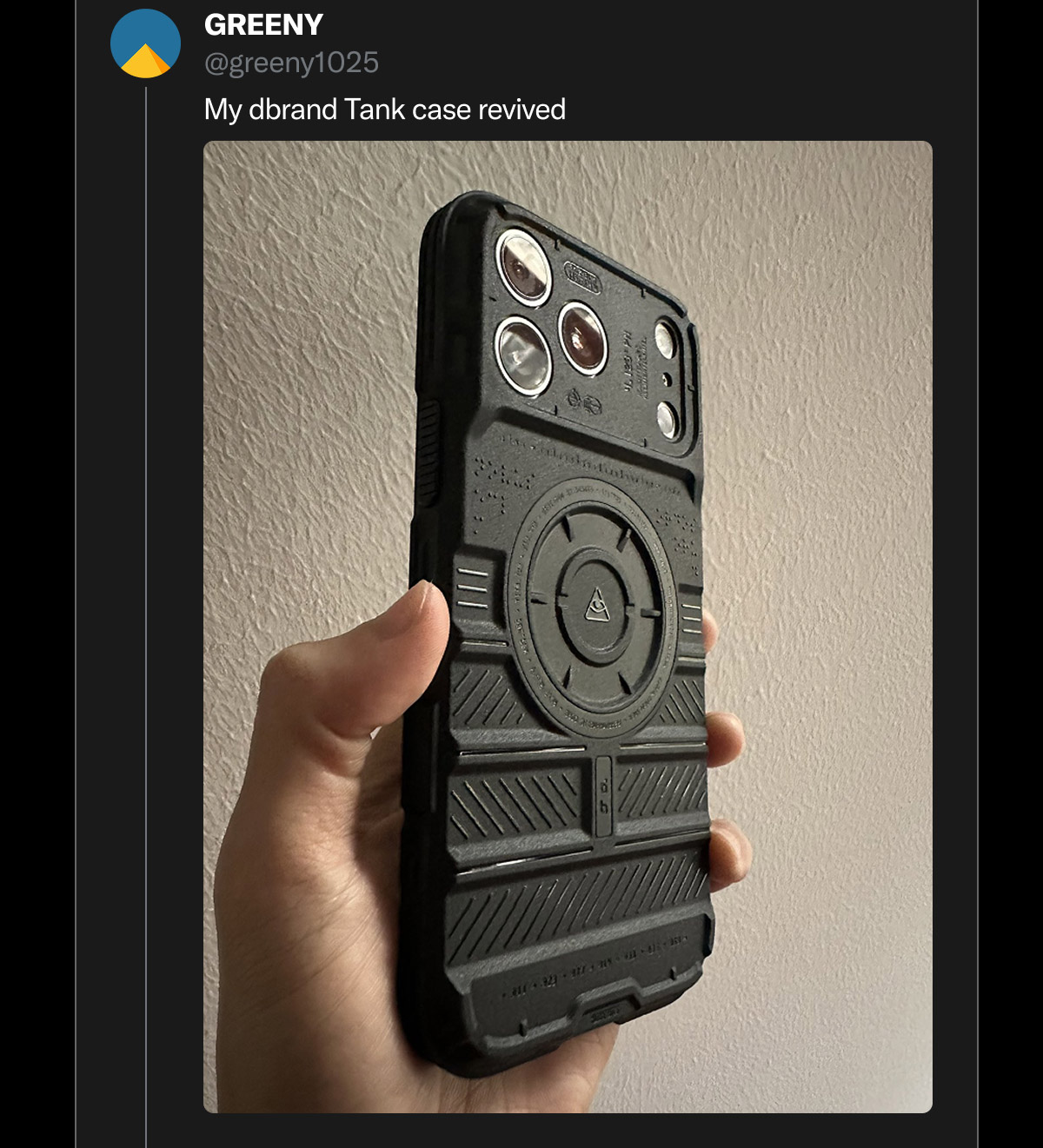@greeny1025 on Twitter: "My dbrand Tank case revived"