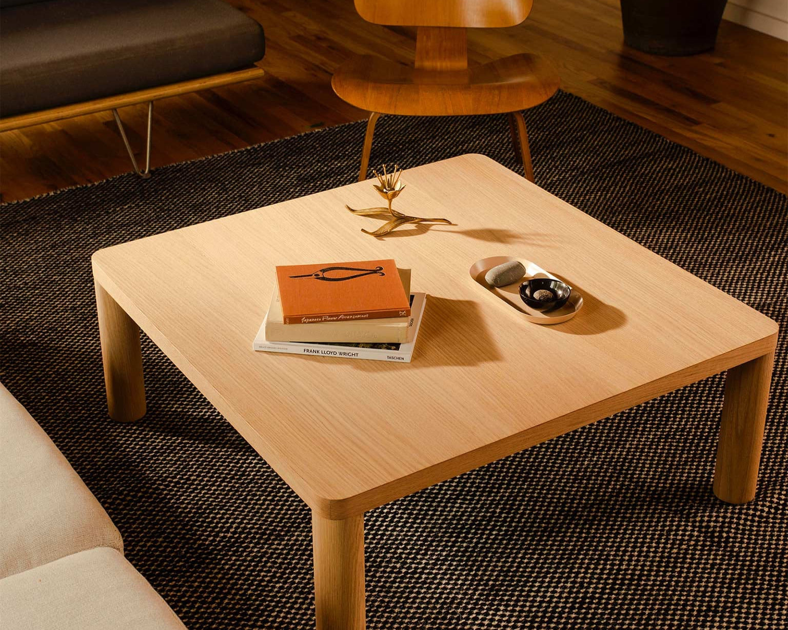 Image of Keeps Adjustable Coffee Tables