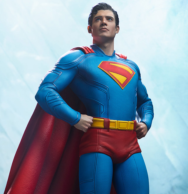 Superman Premium Format Figure