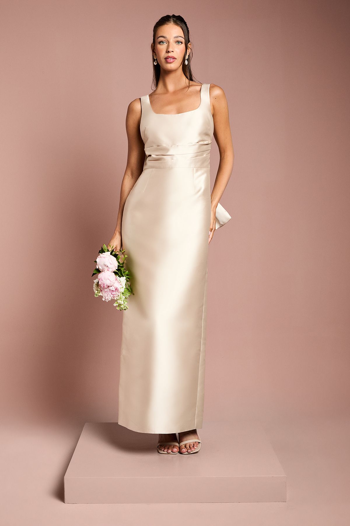 Twill Sleeveless Column Bridesmaid Dress with Statement Bow Back