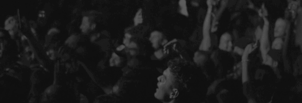 crowd dancing