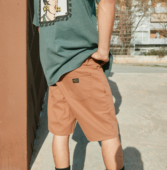 Dayshift 5 Pocket 21" Short