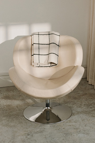 CREAM ARMCHAIR