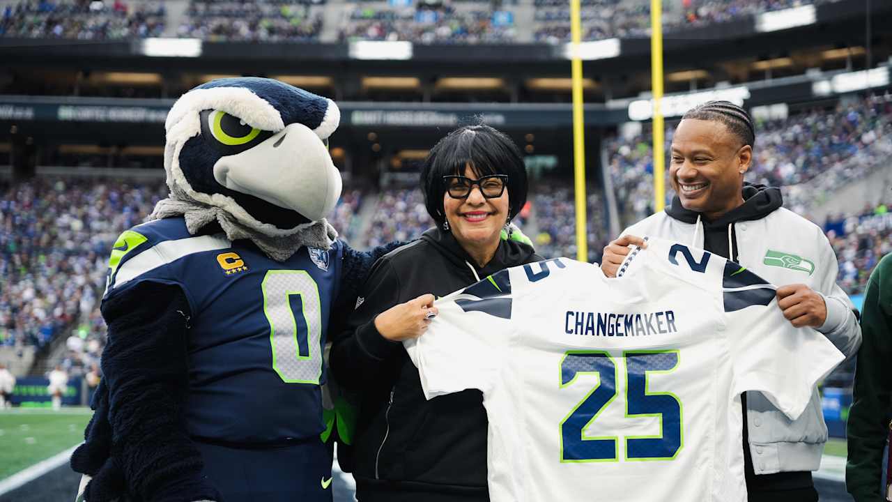Seahawks Announce Linda Thompson-Black As 2025 Inspire Change Changemaker 