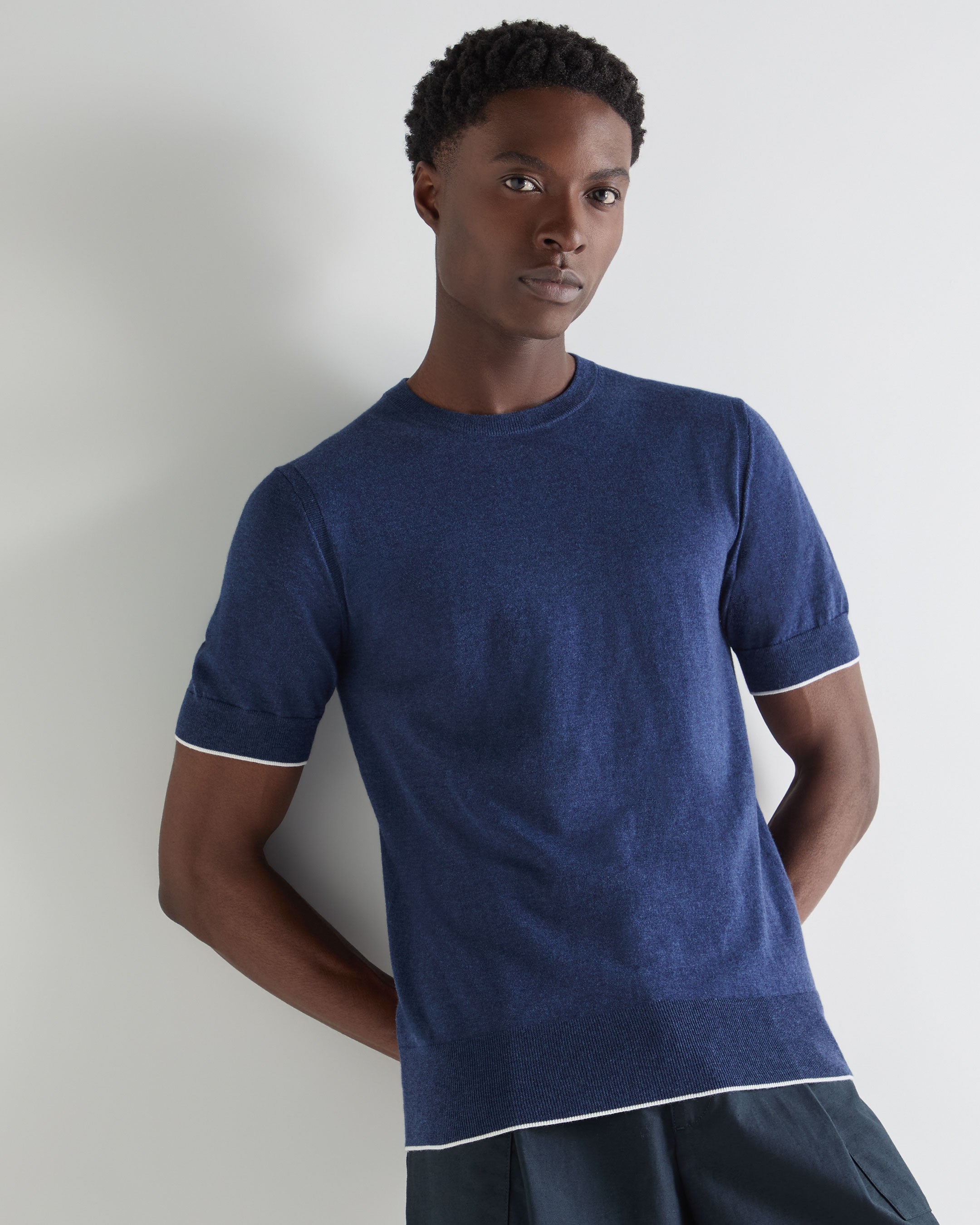 Image of Men's Newquay Cotton Cashmere T-Shirt Dark Denim Blue