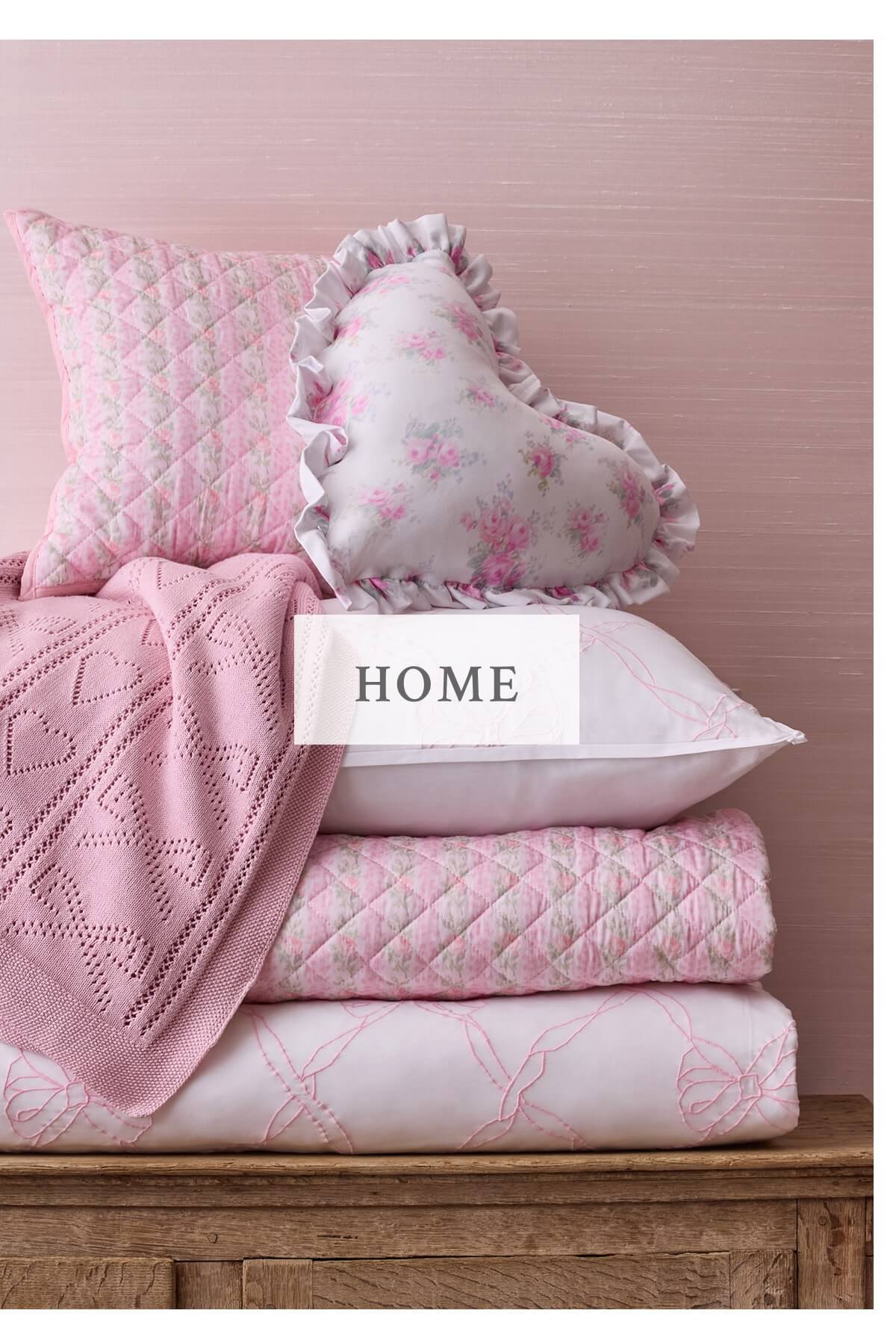 <HOME>