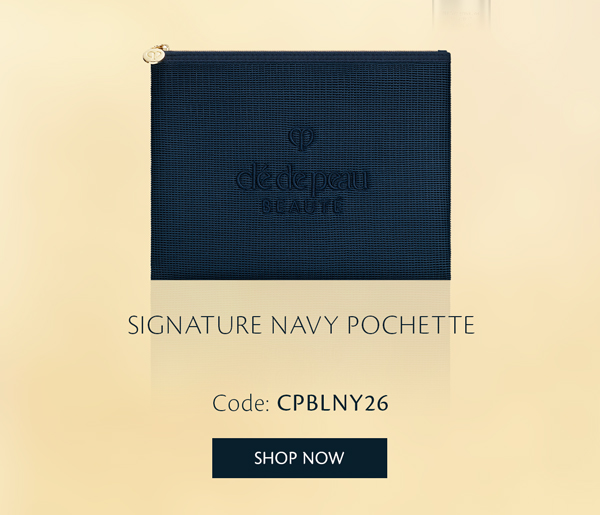 Signature Navy Pochette