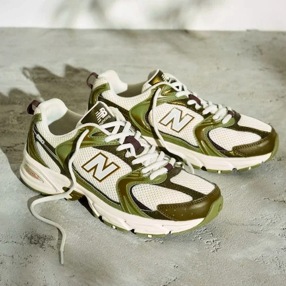 NEW New Balance Sneakers