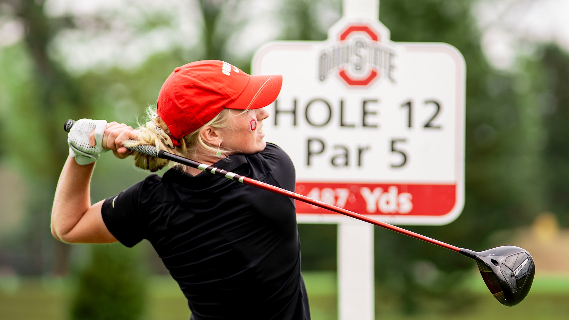 READ MORE | Women's Golf 