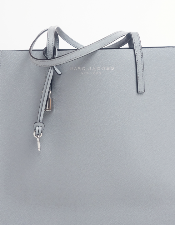 HANDBAGS