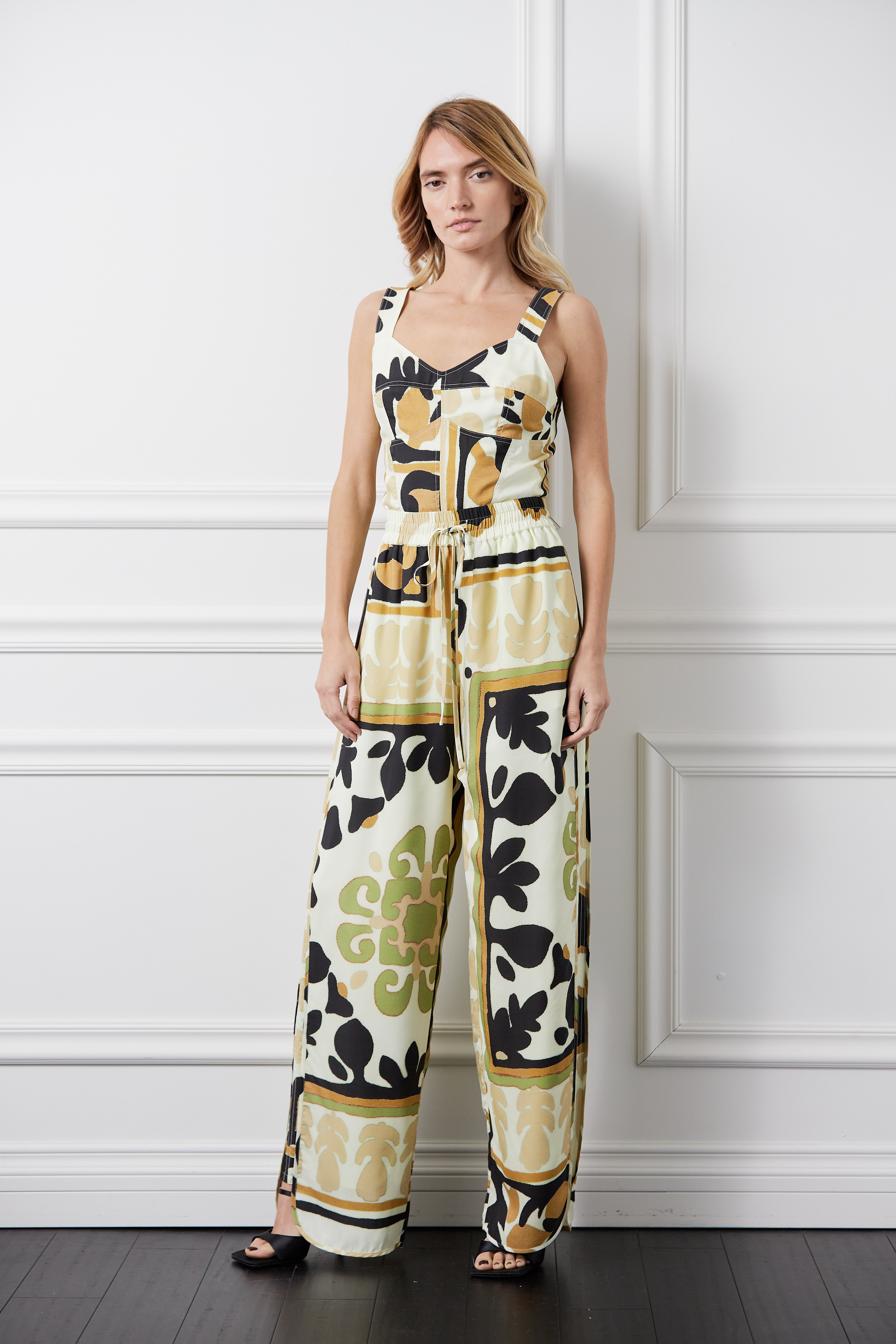 Image of Diosa Tapestry Print Bustier Top