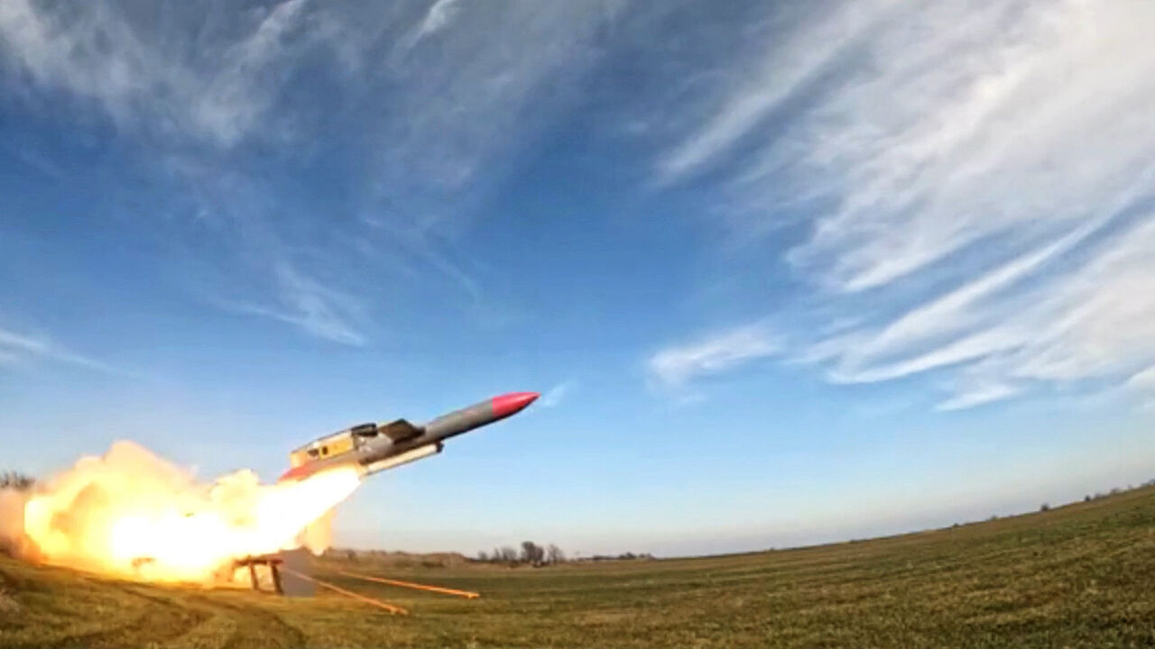 UKRAINE-RUSSIA-CONFLICT-MISSILE-FLAMINGO