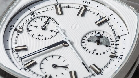 This Minimalist ’90s-Inspired Chrono Was Made for Watch Fanatics by Watch Fanatics