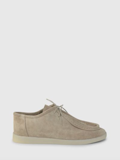 boat shoes