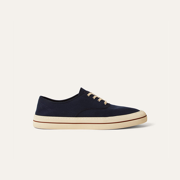 Nantucket Walk Sneaker