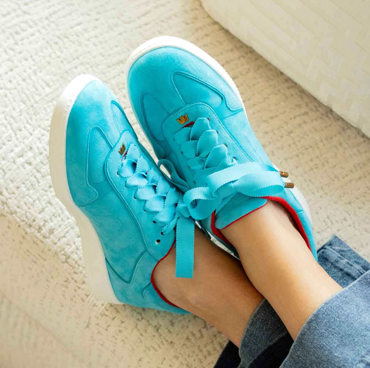 The Jay Sneaker In Aqua Suede
