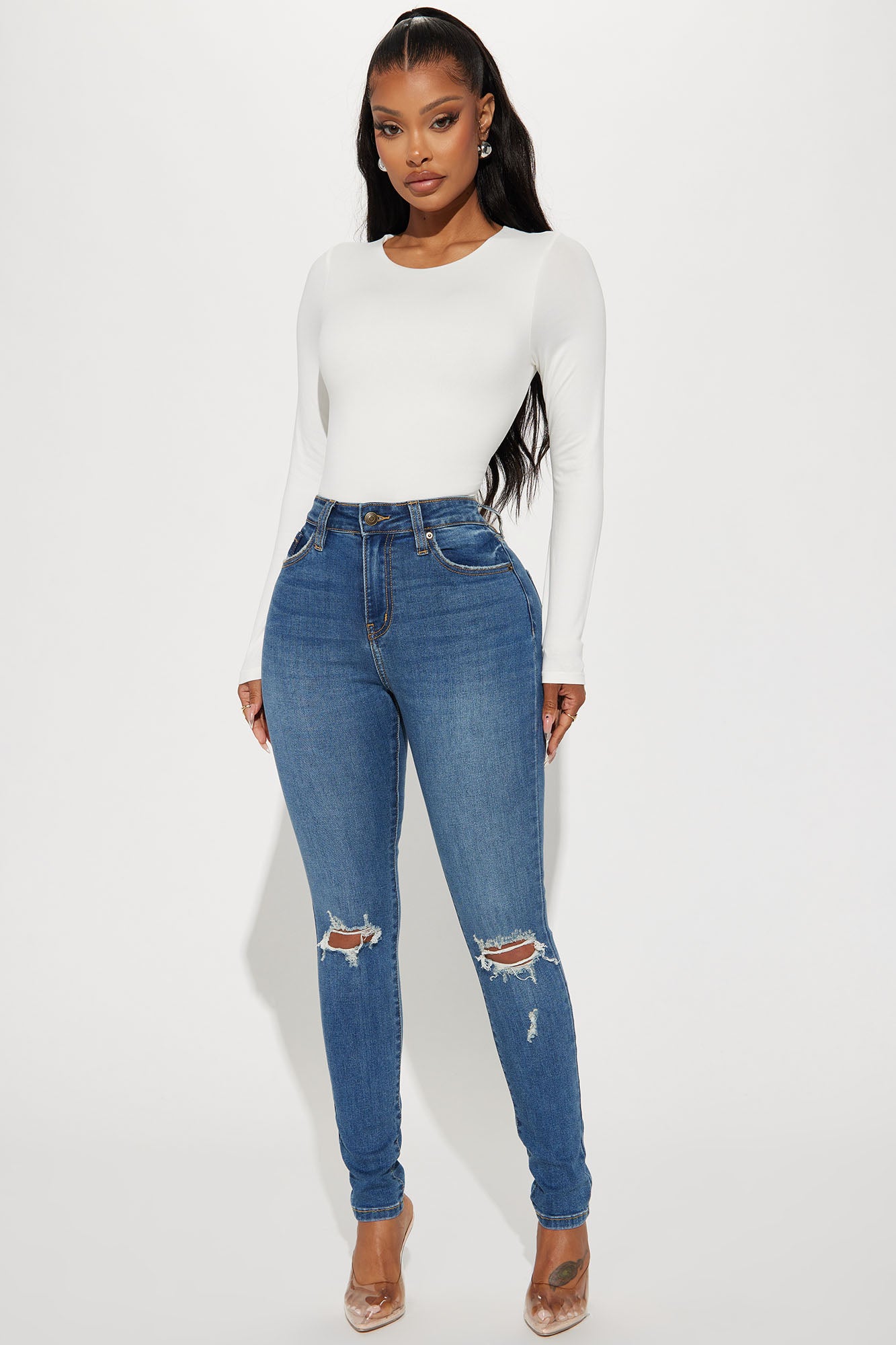 Image of Kinsley Control Curvy Stretch Skinny Jeans - Medium Wash
