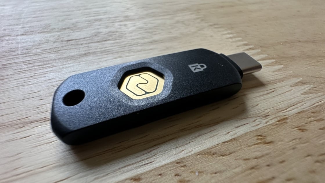 Kensington VeriMark NFC USB-C Security Key Review: Strong Protection at a Premium Price