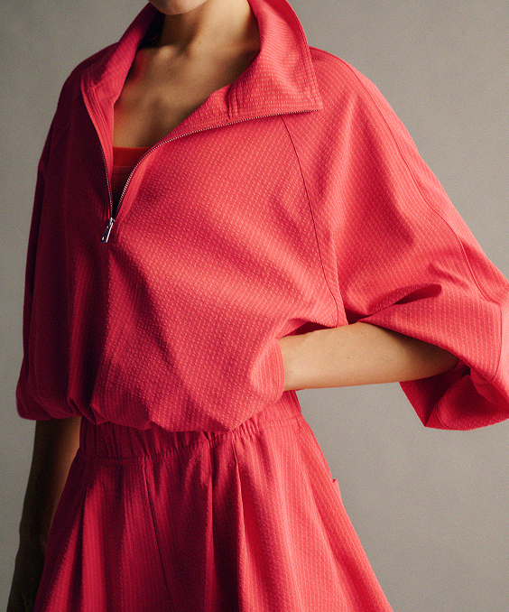 Seersucker WovenAir Funnel-Neck Half Zip