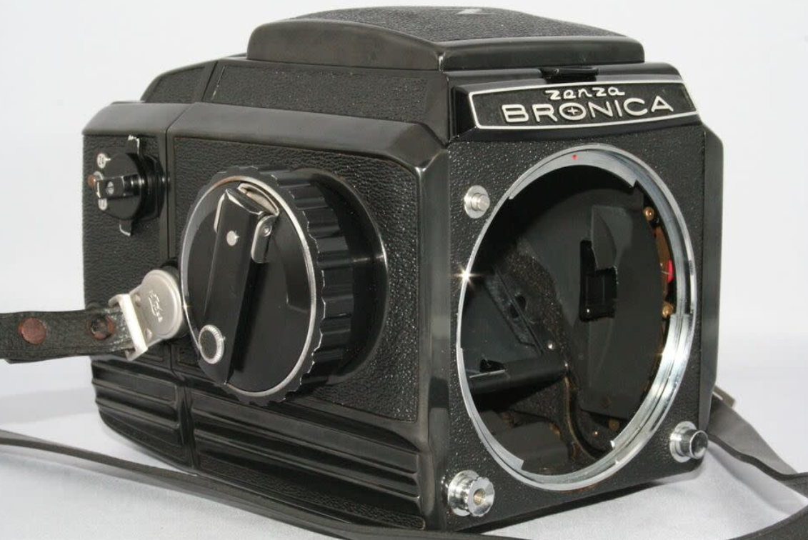Bronica S2 with Nikkor-P 75mm f/2.8 Medium Format - Used