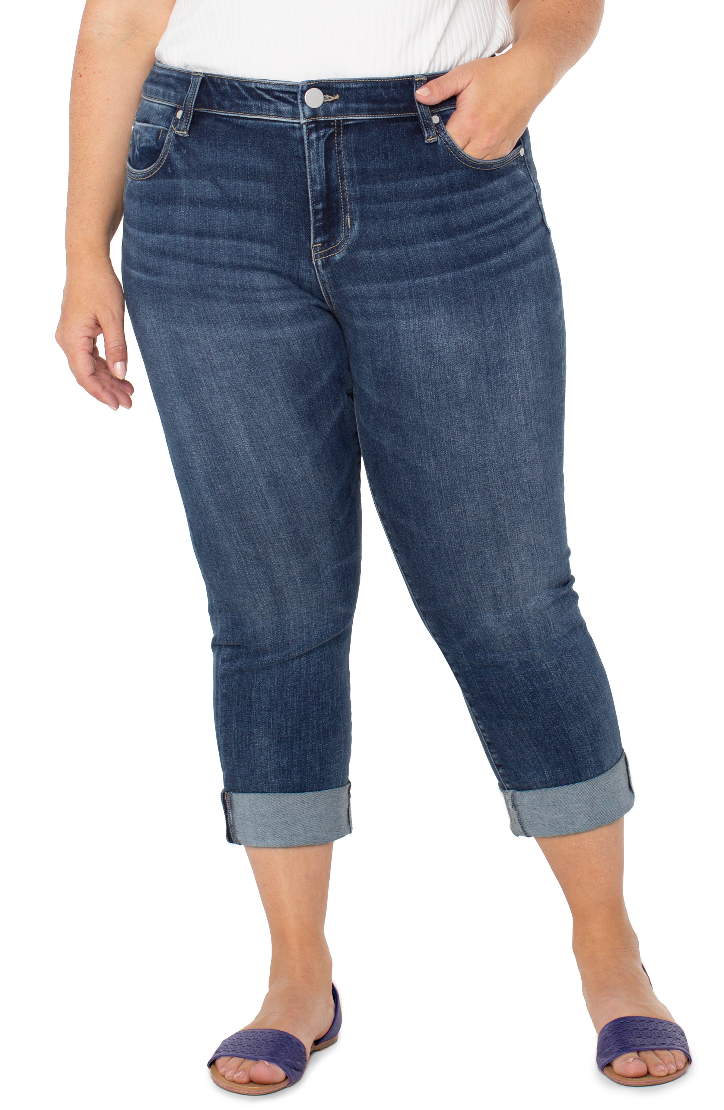 Image of CHARLIE CROP WIDE ROLLED CUFF