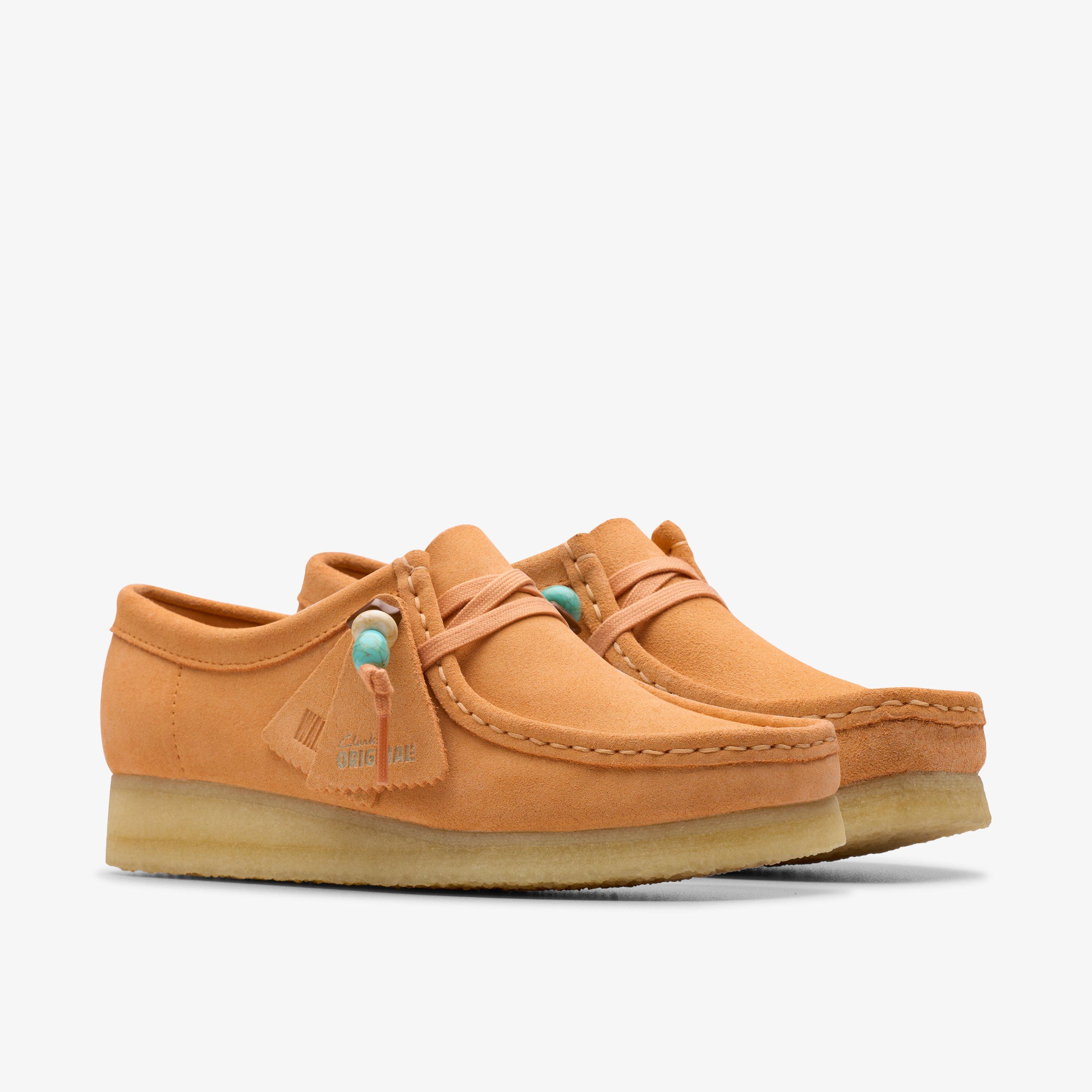 Wallabee Pale Peach Suede