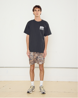 TRAVEL SHORT