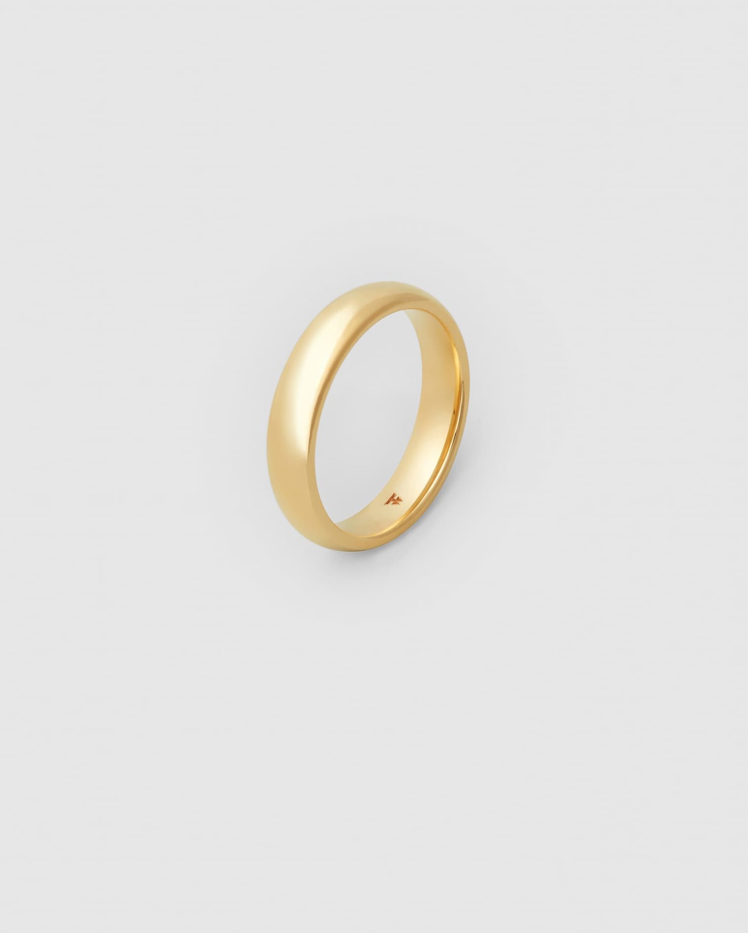 Classic Band 9K Medium Polished
