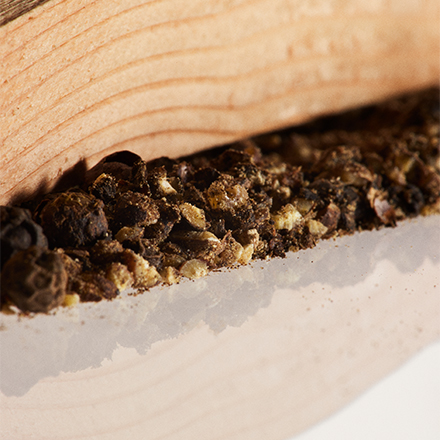 Re-charge Black Pepper Shower Gel