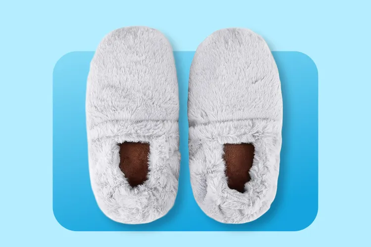 These $30 Slippers Have a Hidden Feature That Keeps Feet Warm All Day