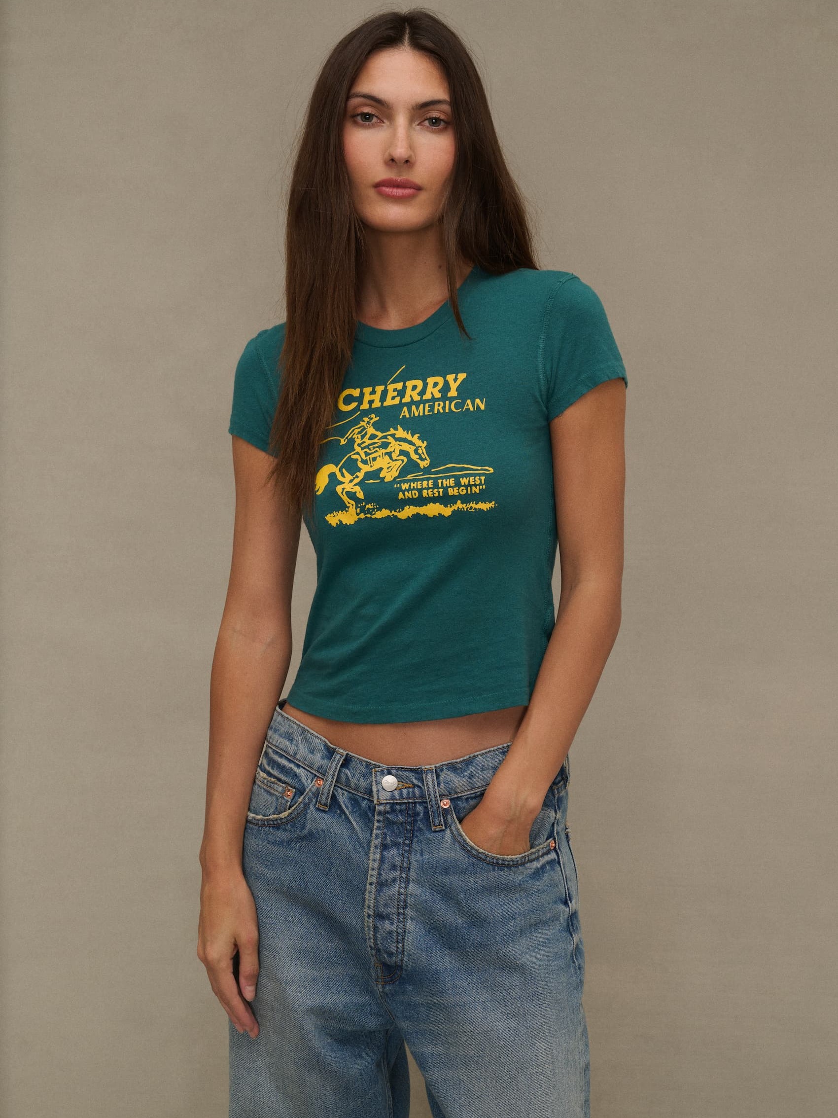 WOMENS COLLECTION