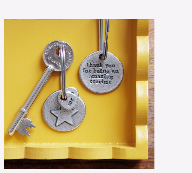 ‘Amazing Teacher’ Keyring