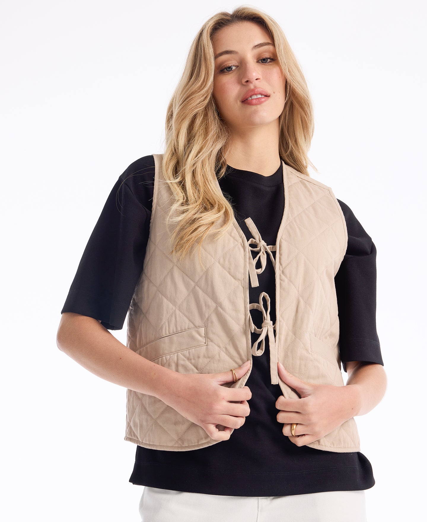 Women's Quilted Bow Vest