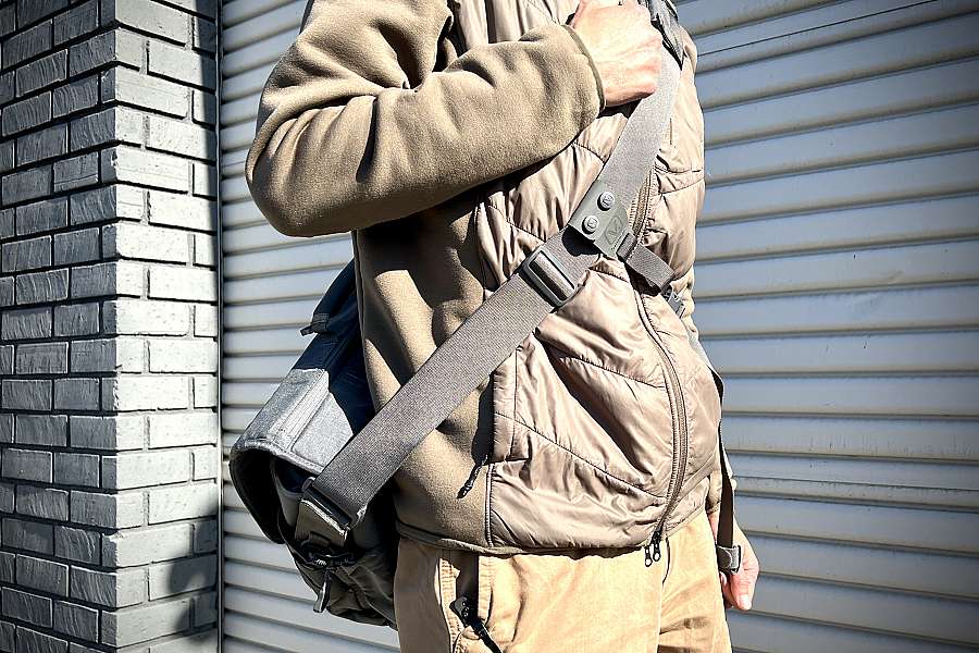 ENVOY-17 messenger strap with stabilizer.