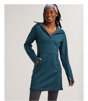 Shop the Rainier Long Sleeve Dress >