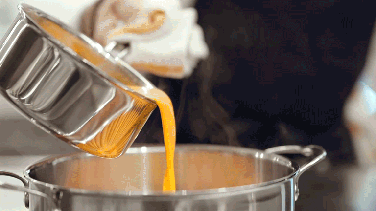 GIF: Videos of cooking in Hestan cookware