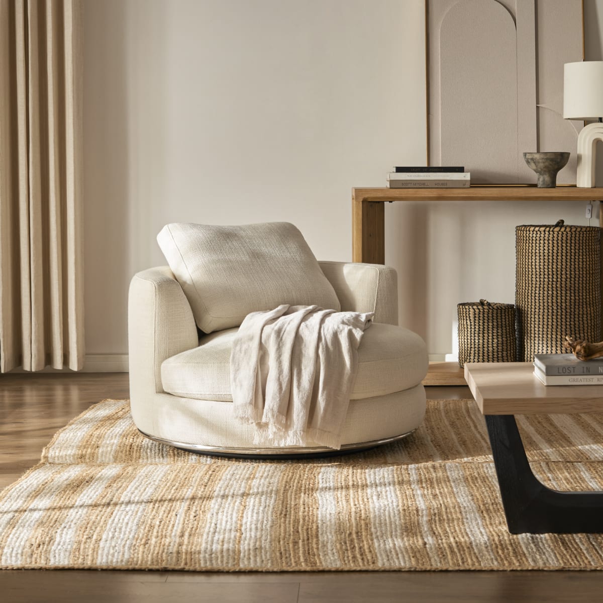Image of Hamilton Swivel Armchair 39.4