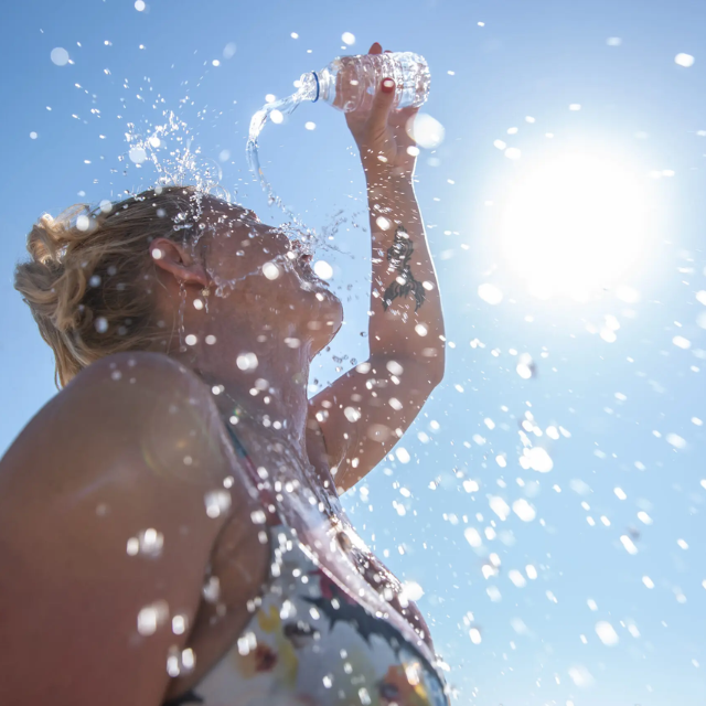 4 Signs You're a Salty Sweater and How to Hydrate Effectively, According to a Sports Dietitian