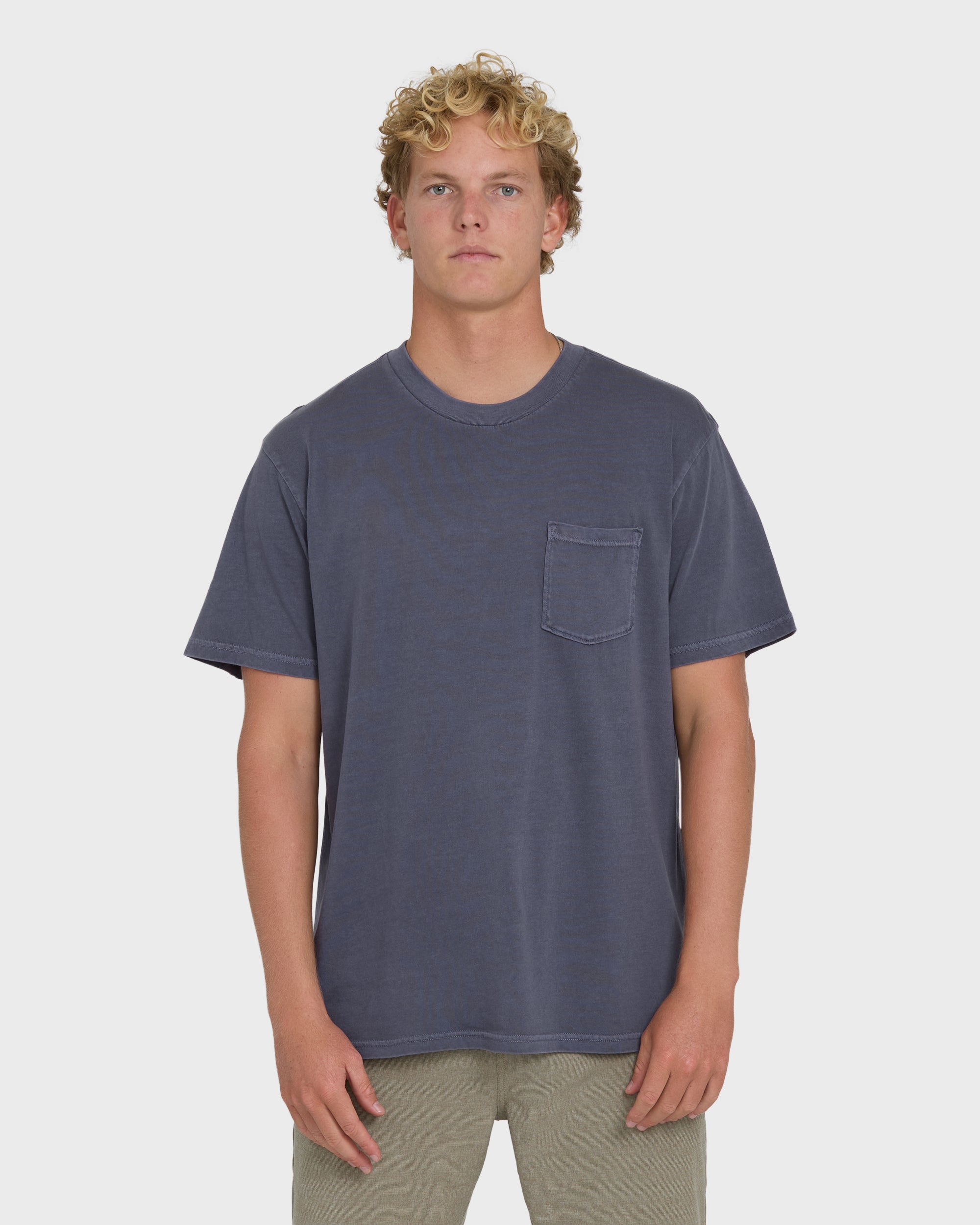 Image of Essential Wave Washed Premium Short Sleeve Pocket Tee - Graystone