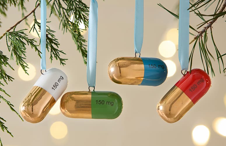 Full Dose Gold Ornament Set