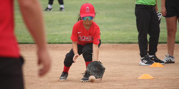 Join our Angels Baseball Girls Clinic!