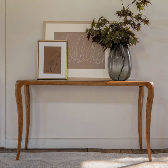 Pasadena Hall Table