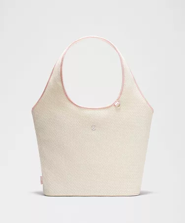 Spacer Mesh Shoulder Bag 15L